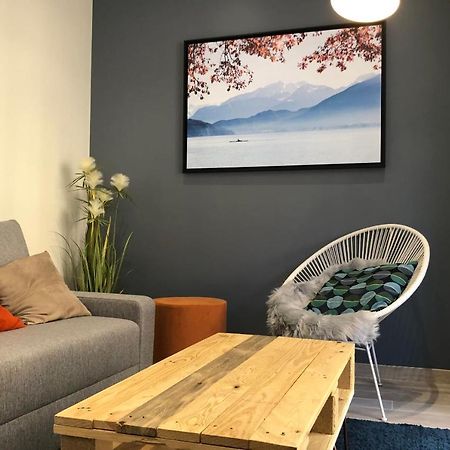 Modern Apartment 1Room Canal Terrace Lake 400M อานซี ภายนอก รูปภาพ